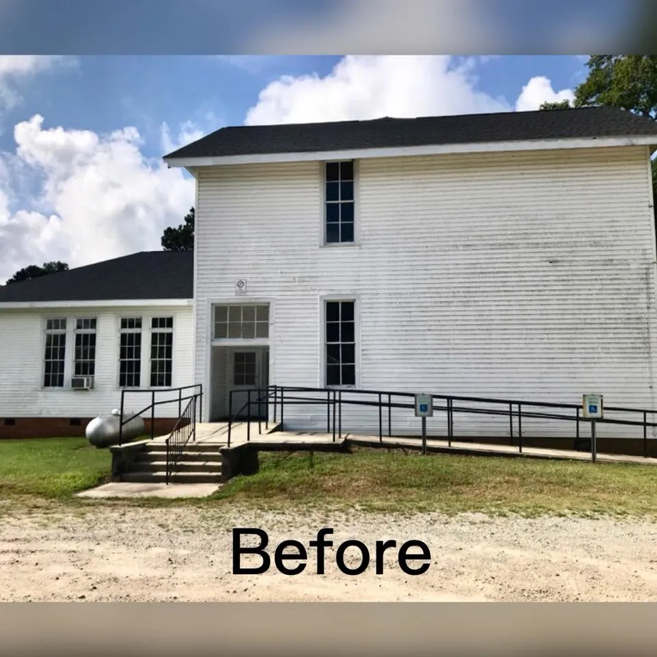 House washing – Before + after by Carolina Xtreme